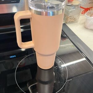 Stanley Style cup with lid